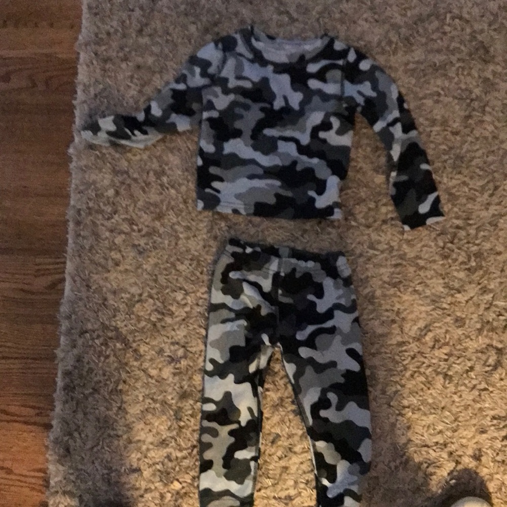 Boys cold gear